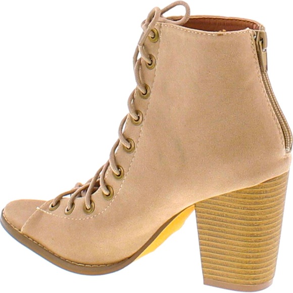 BRAND NEW (No Box) Yoki Brie Women's Lace Up Heel Peep Toe Ankle Booties Size 8 - Picture 1 of 2